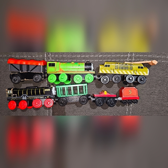 Diesel 10 - Thomas The Tank Engine & Friends Wooden Railway Magnet Trains - Picture 6 of 9